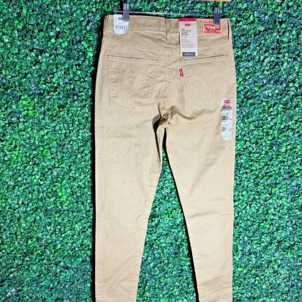 Levi's Beige Slim Fit Jeans 26x32